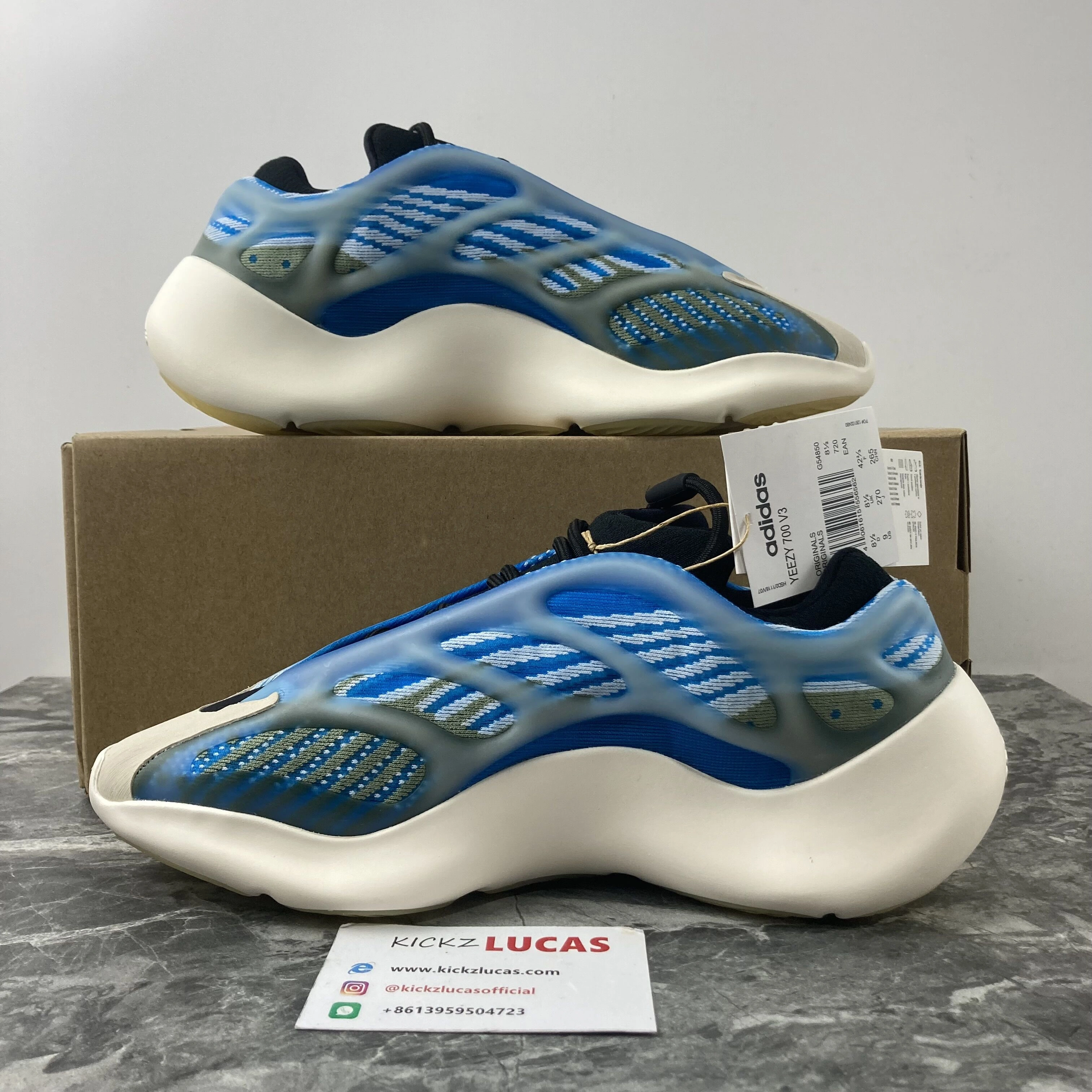 Yeezy Boost 700 V3 Azareth G Effortless 2733