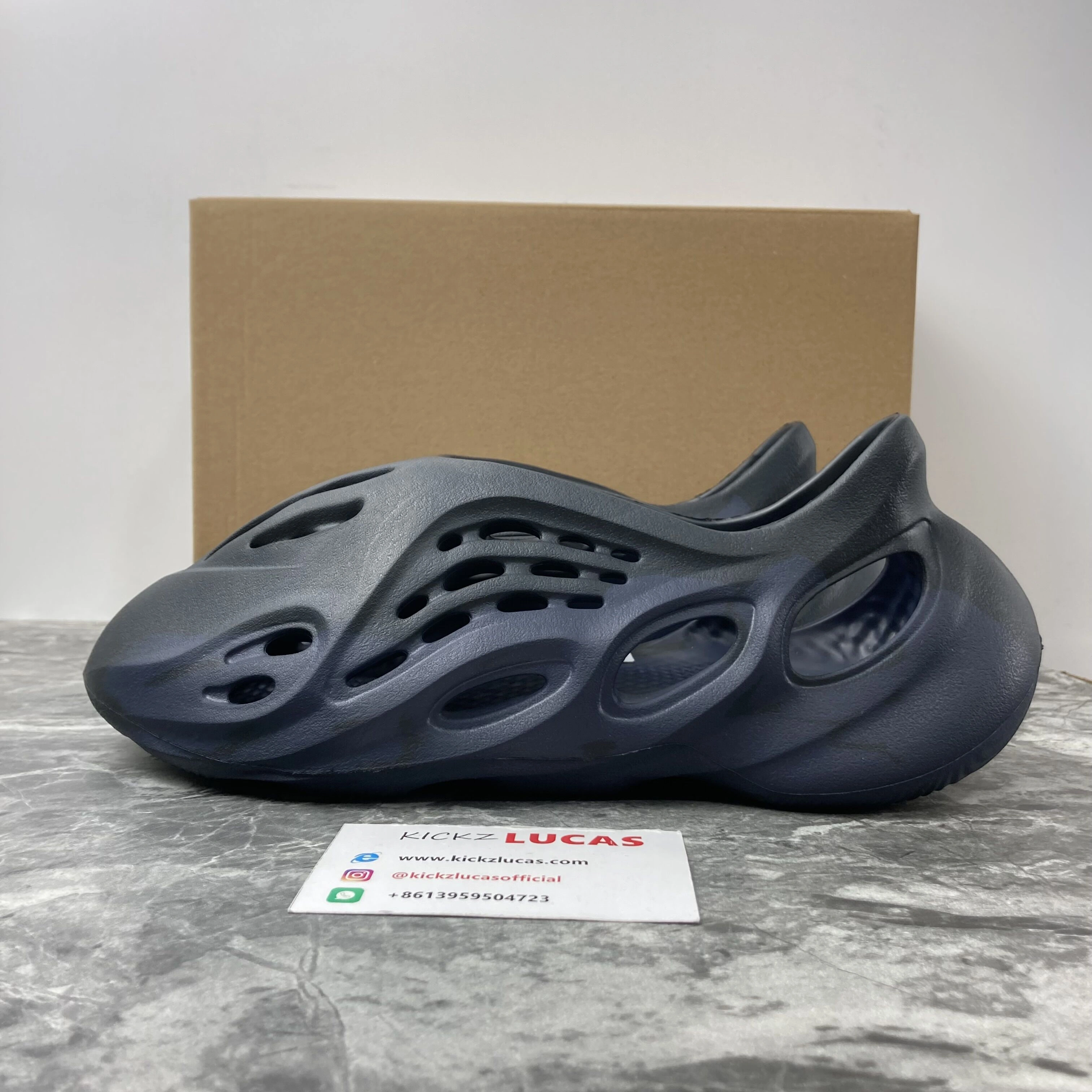 TopPick Yeezy Foam RNNR Mineral Blue GV 2607