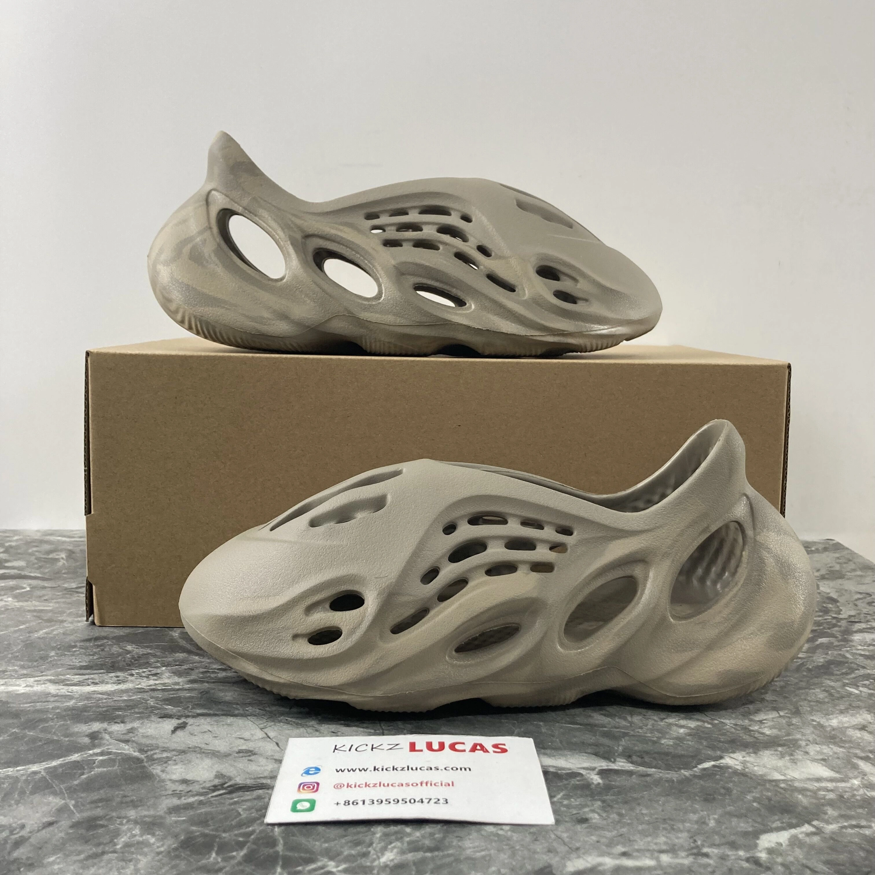 Yeezy Foam RNNR Stone Sage GX Durable 2594