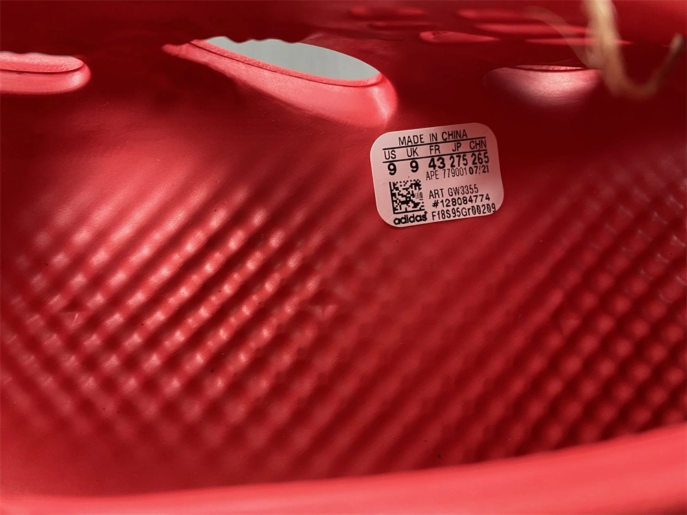 Affordable Yeezy Foam RNNR Vermillion GW 2596