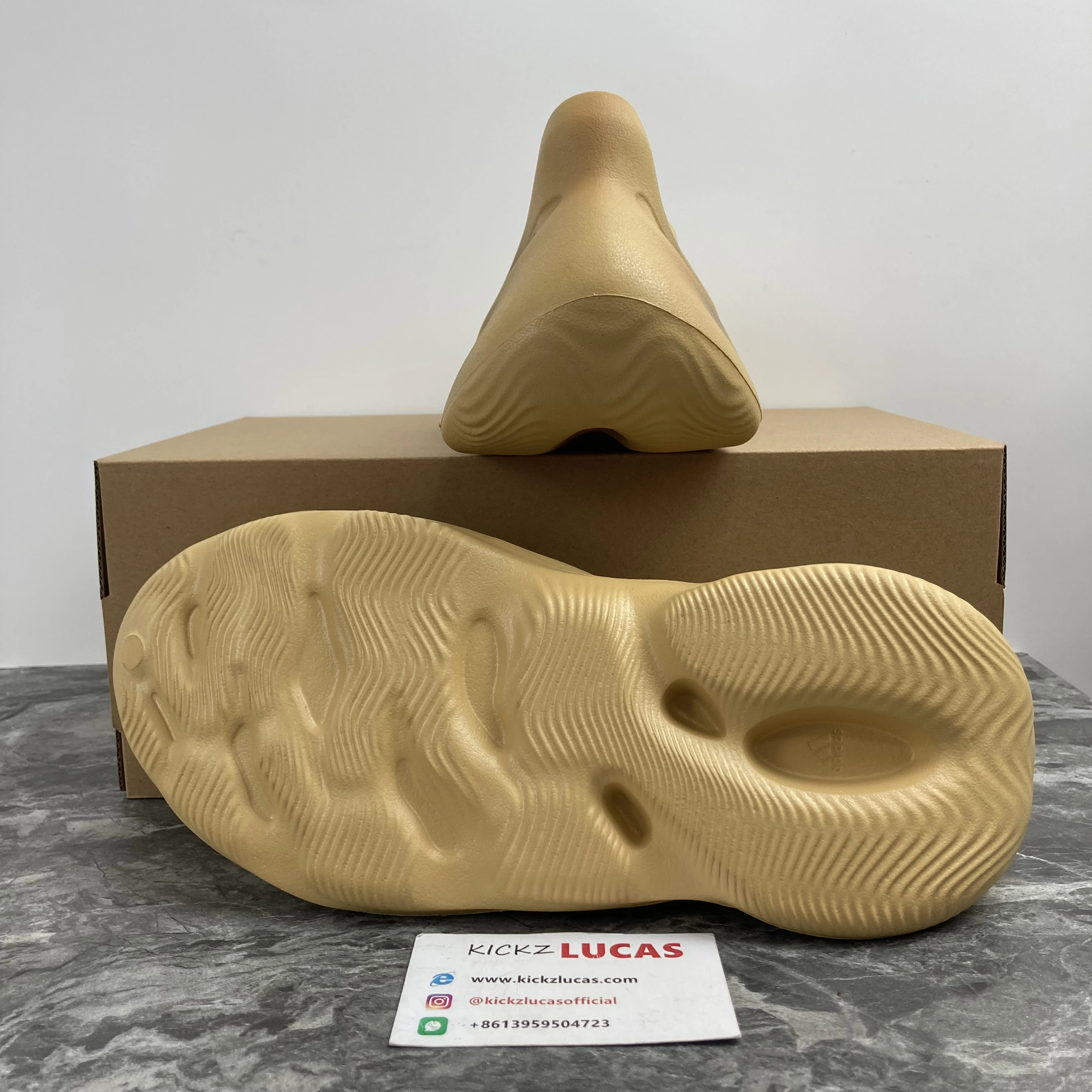 Yeezy Foam Runner Desert Sand GV SmoothTexture 2586