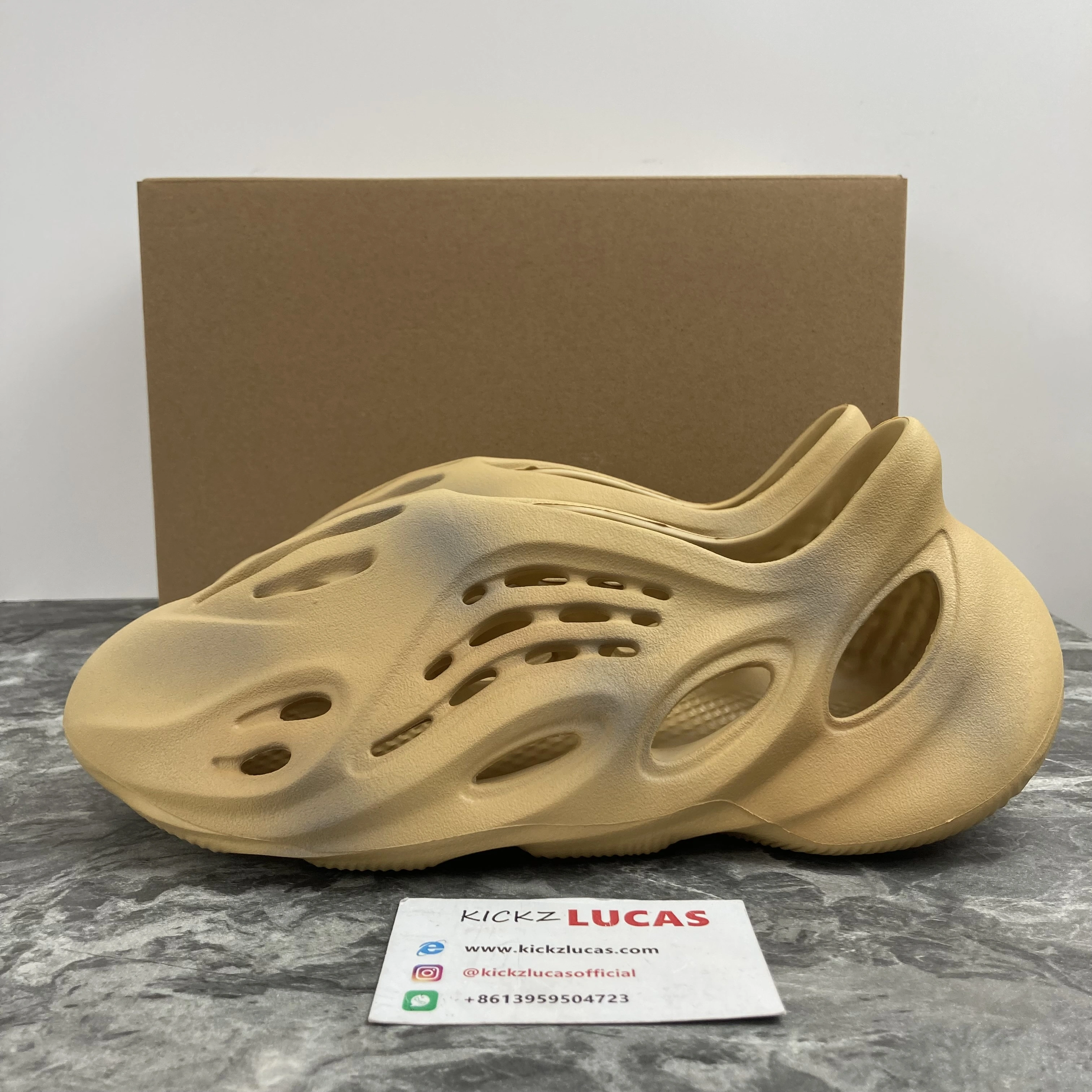 Yeezy Foam Runner Desert Sand GV SmoothTexture 2586
