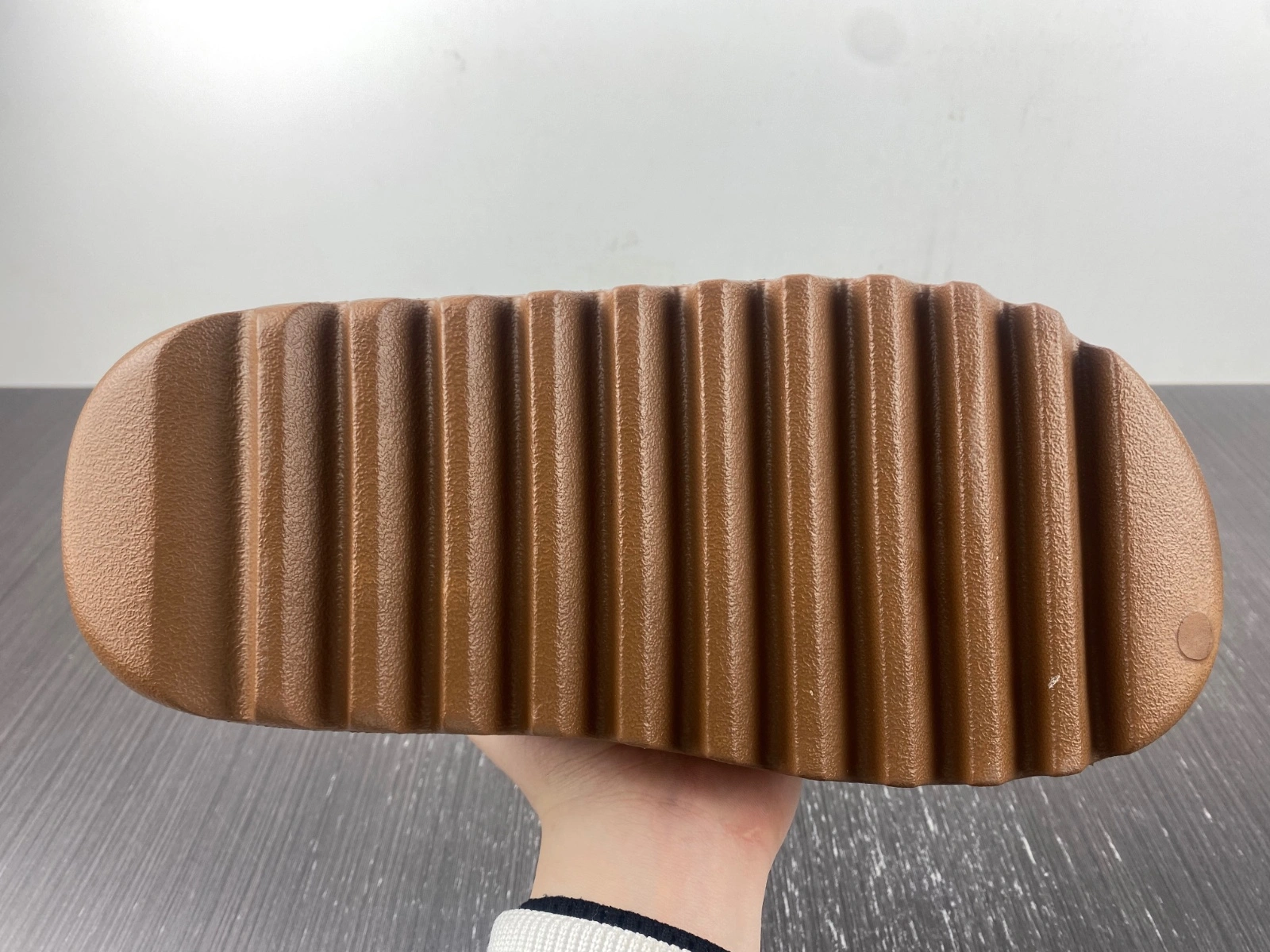 Breathable Yeezy Slide Flax FZ 2582
