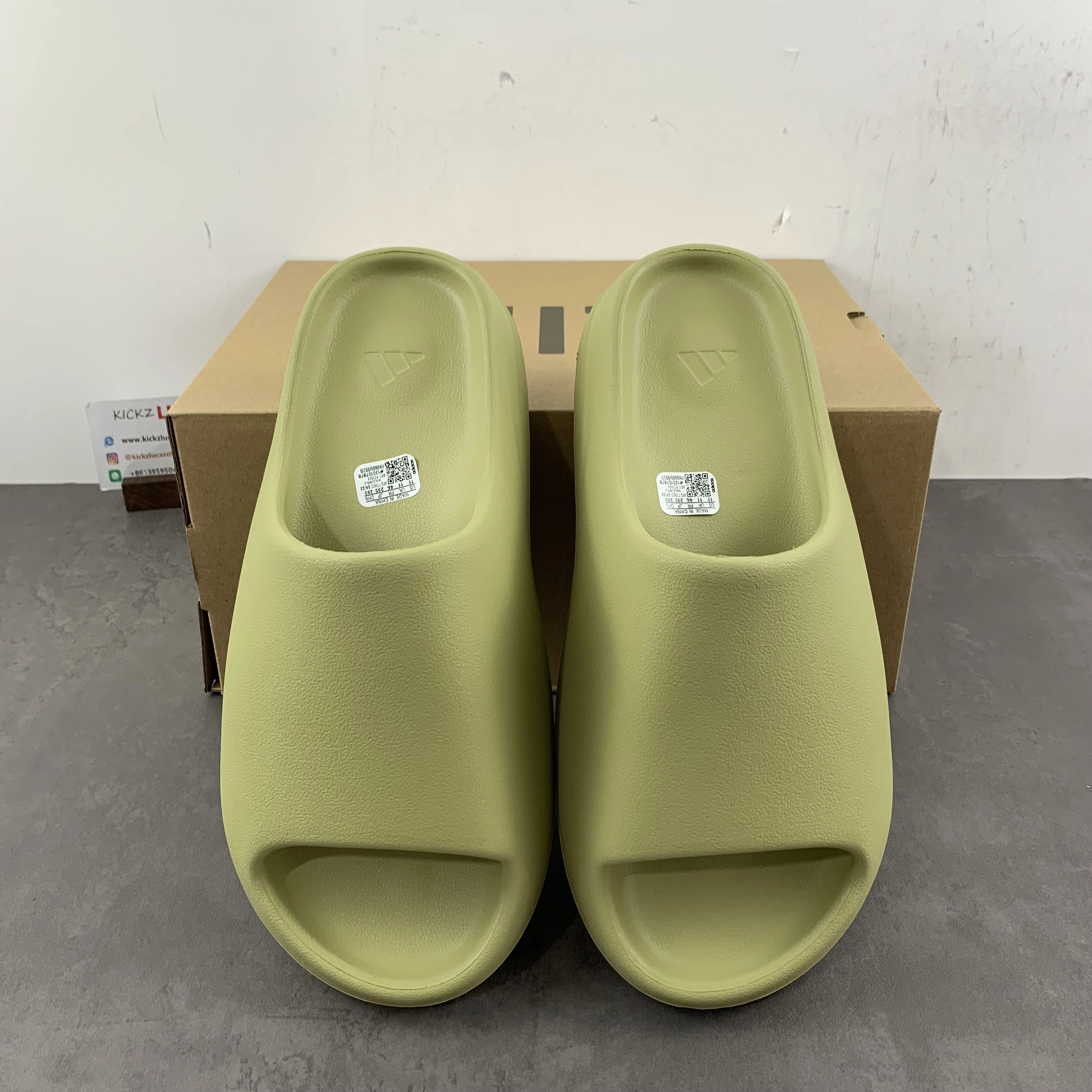 Refined Yeezy Slide Resin (2022) FZ 2585