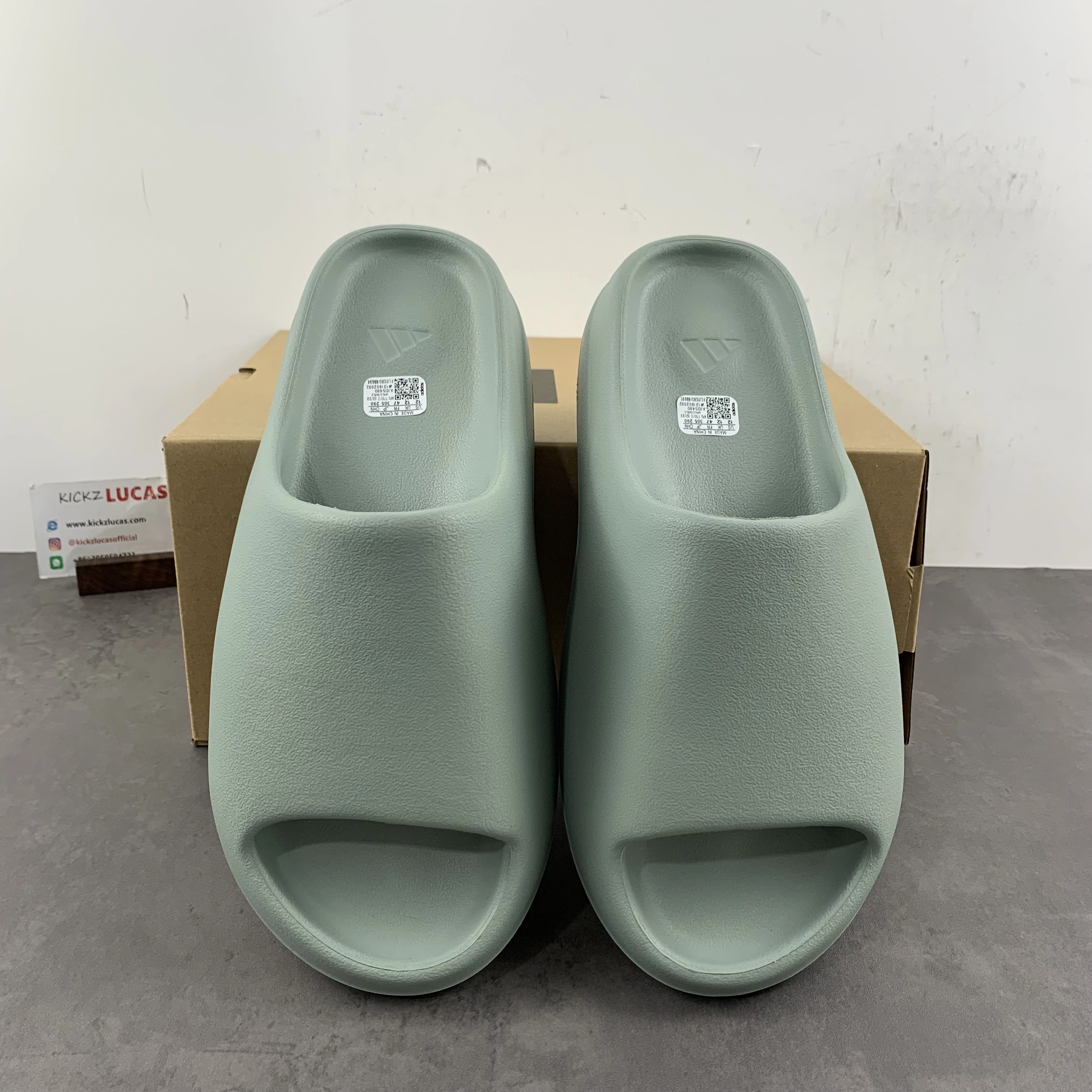 Vibrant Yeezy Slide Salt ID 2568