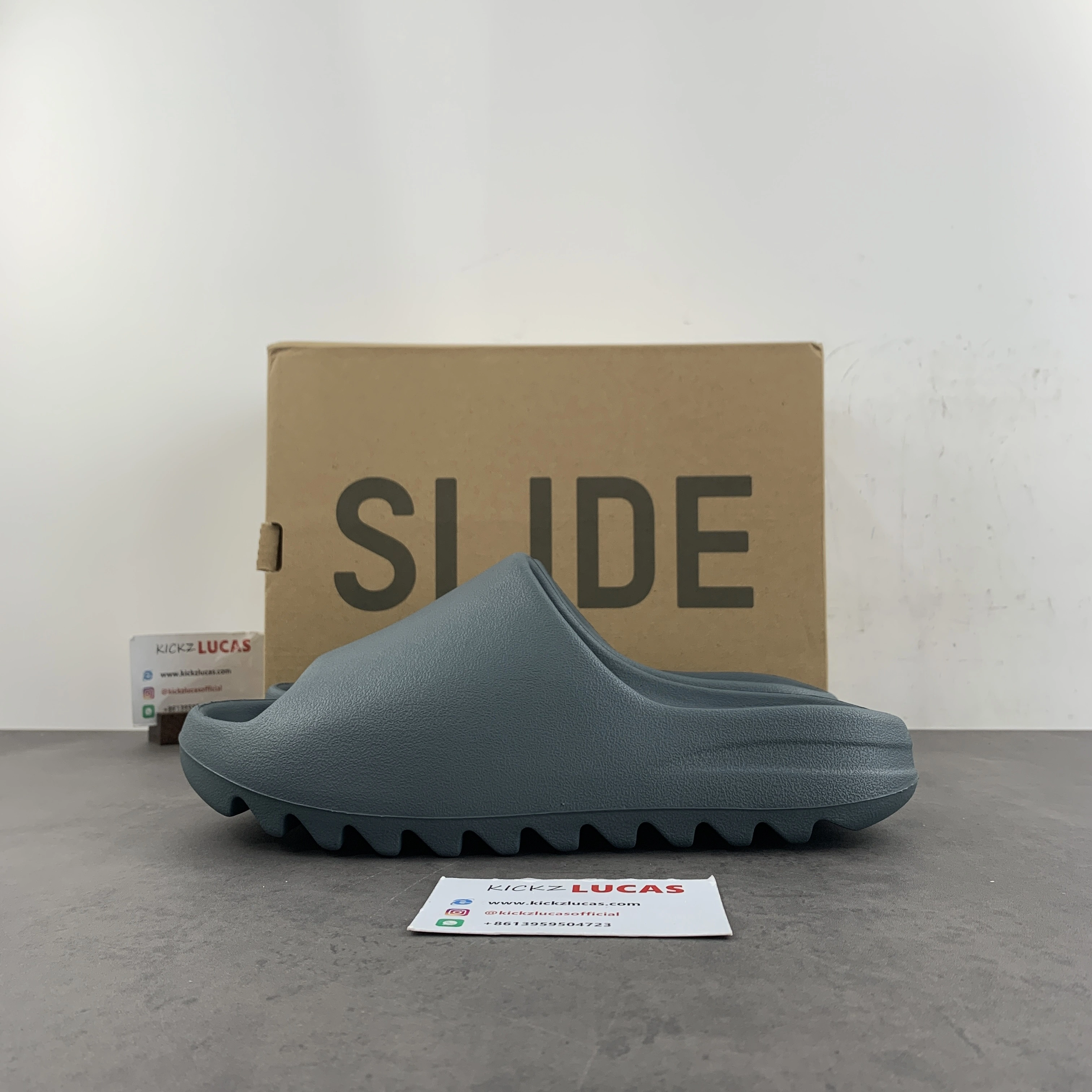 EyeCatching Yeezy Slide Slate Marine ID 2575