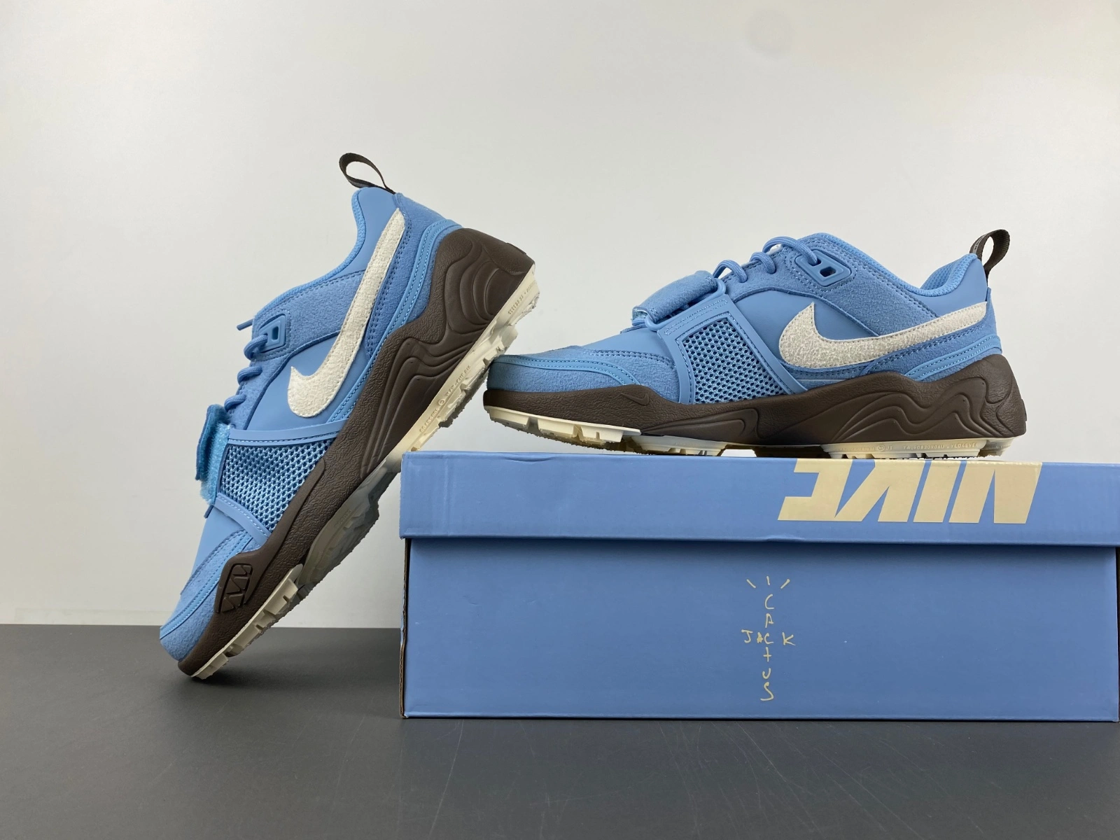 Zoom Field Jaxx SP Travis Scott Jaxx Blue HQ3072- BestValue 1914