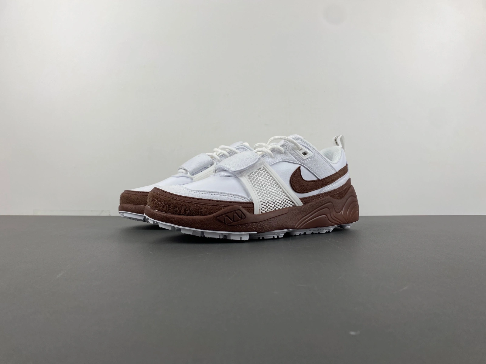 Minimalist Zoom Field Jaxx SP Travis Scott Jaxx Brown HQ3073- 1912