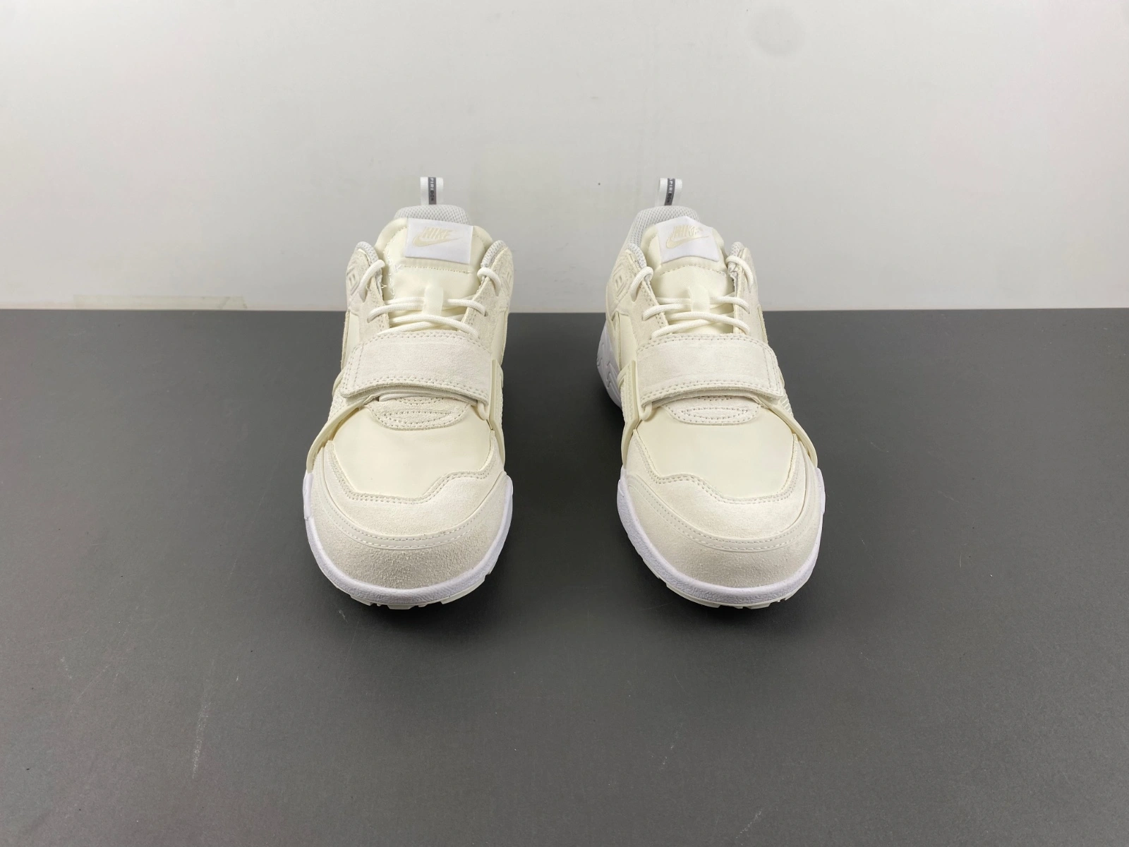 Zoom Field Jaxx SP Travis Scott Sail HQ3061- Elegant 1917