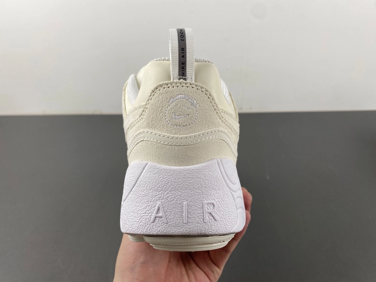 Zoom Field Jaxx SP Travis Scott Sail HQ3061- Elegant 1917