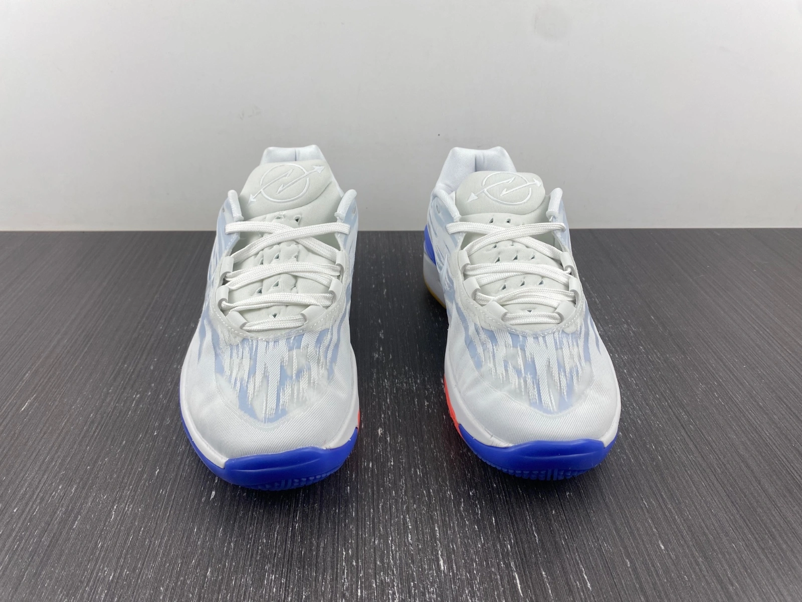 Fashionable Zoom GT Cut 2 Summit White Blue DJ6015- 1173