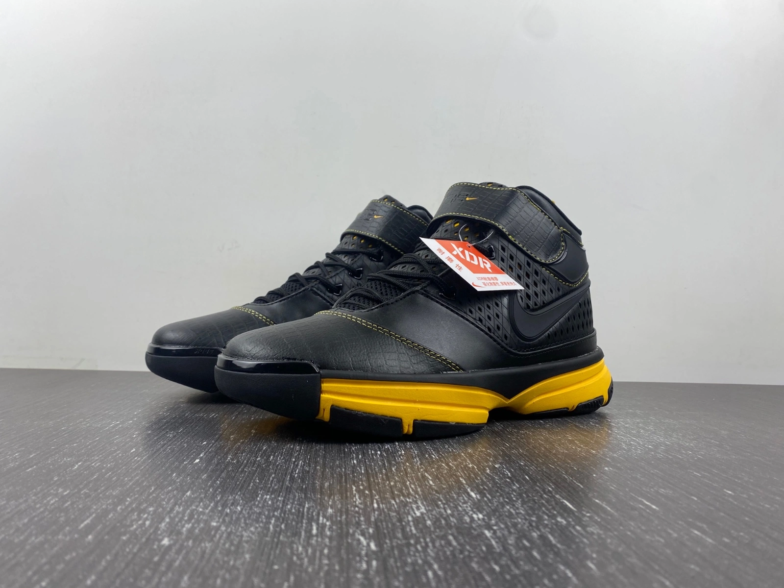 Chic Zoom Kobe 2 Carpe Diem 316022- 1079