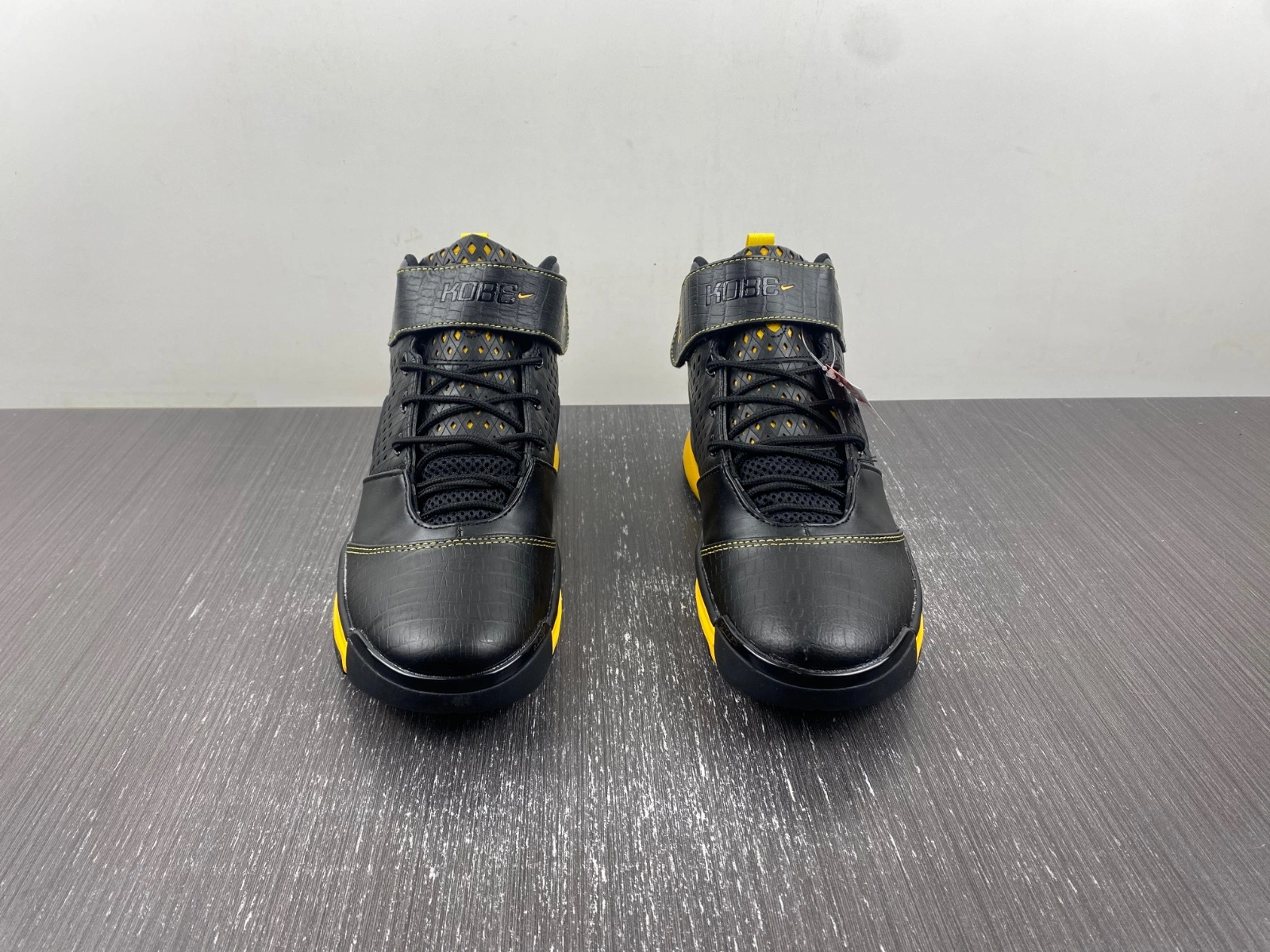 Chic Zoom Kobe 2 Carpe Diem 316022- 1079