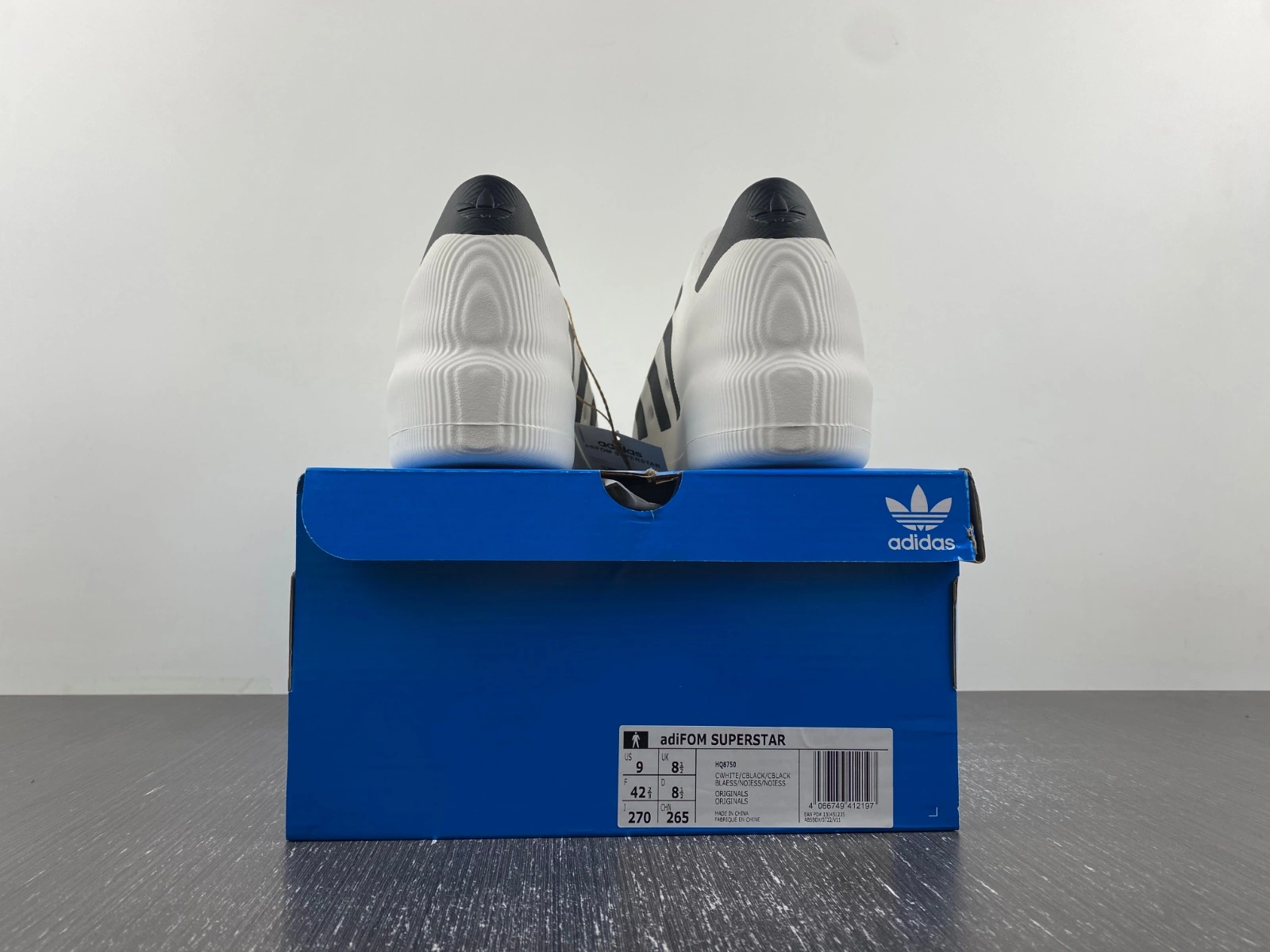 Neat adiFOM Superstar White Black HQ 2569