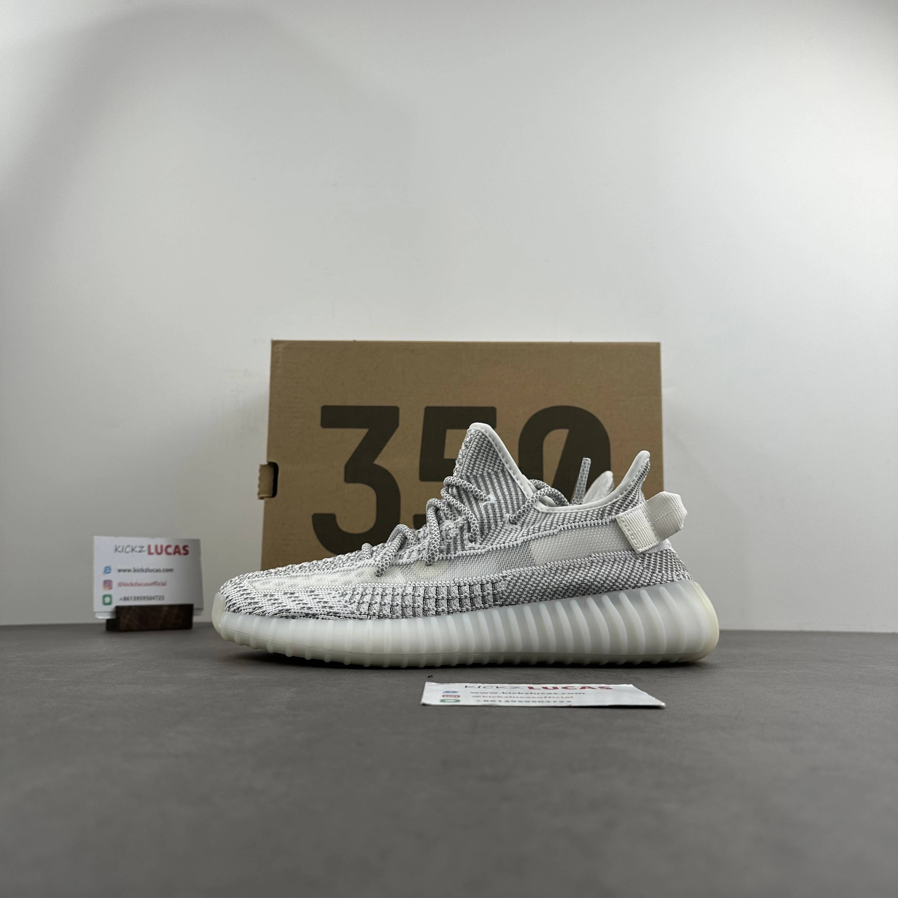 Affordable eezy Boost 350 V2 Static (Non-Reflective) EF 2613