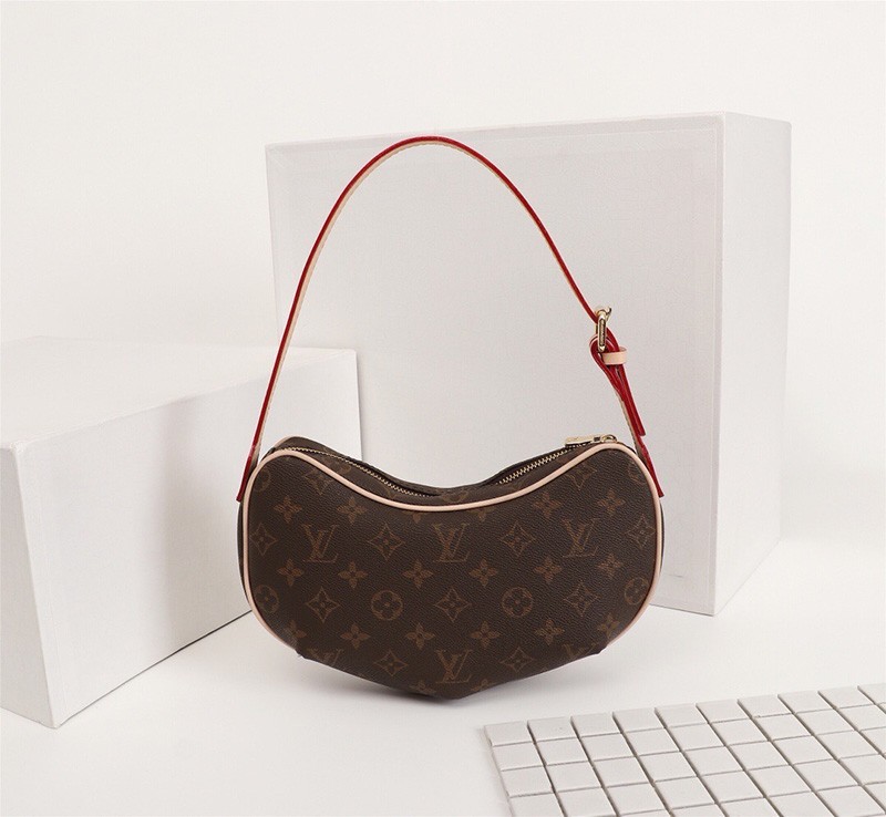 Lvlenka Louis Vuitton M51510 Pochette Croissant Shoulder Bag