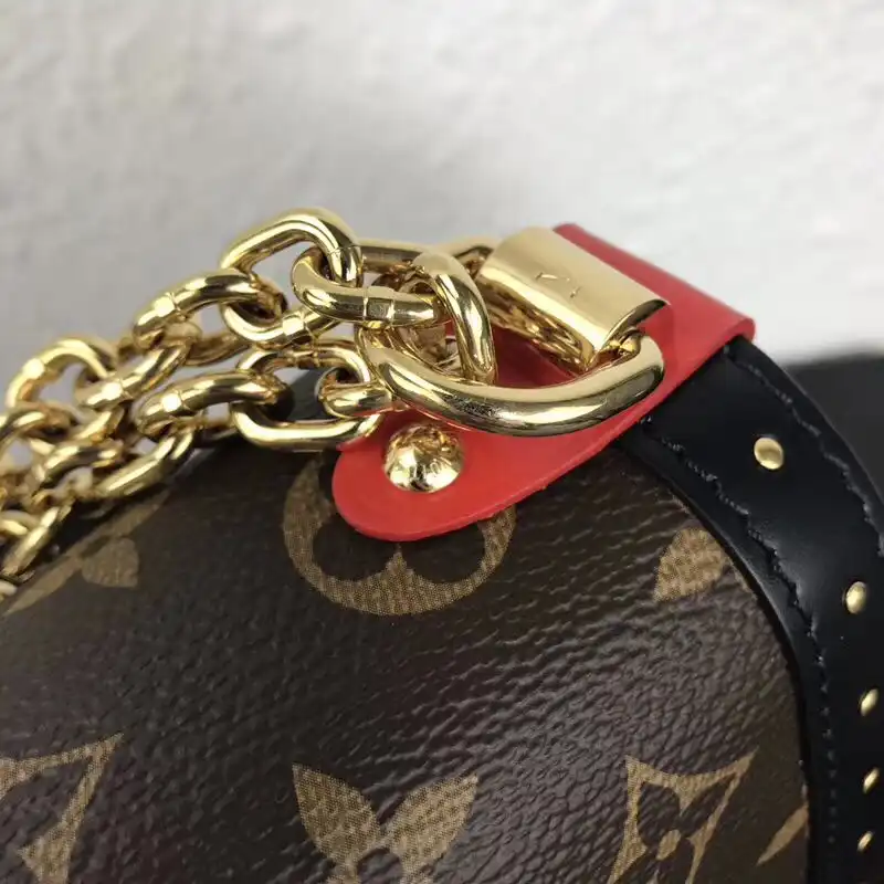 Affordable Louis Vuitton Twist MM Bag Summer Trunks M43629