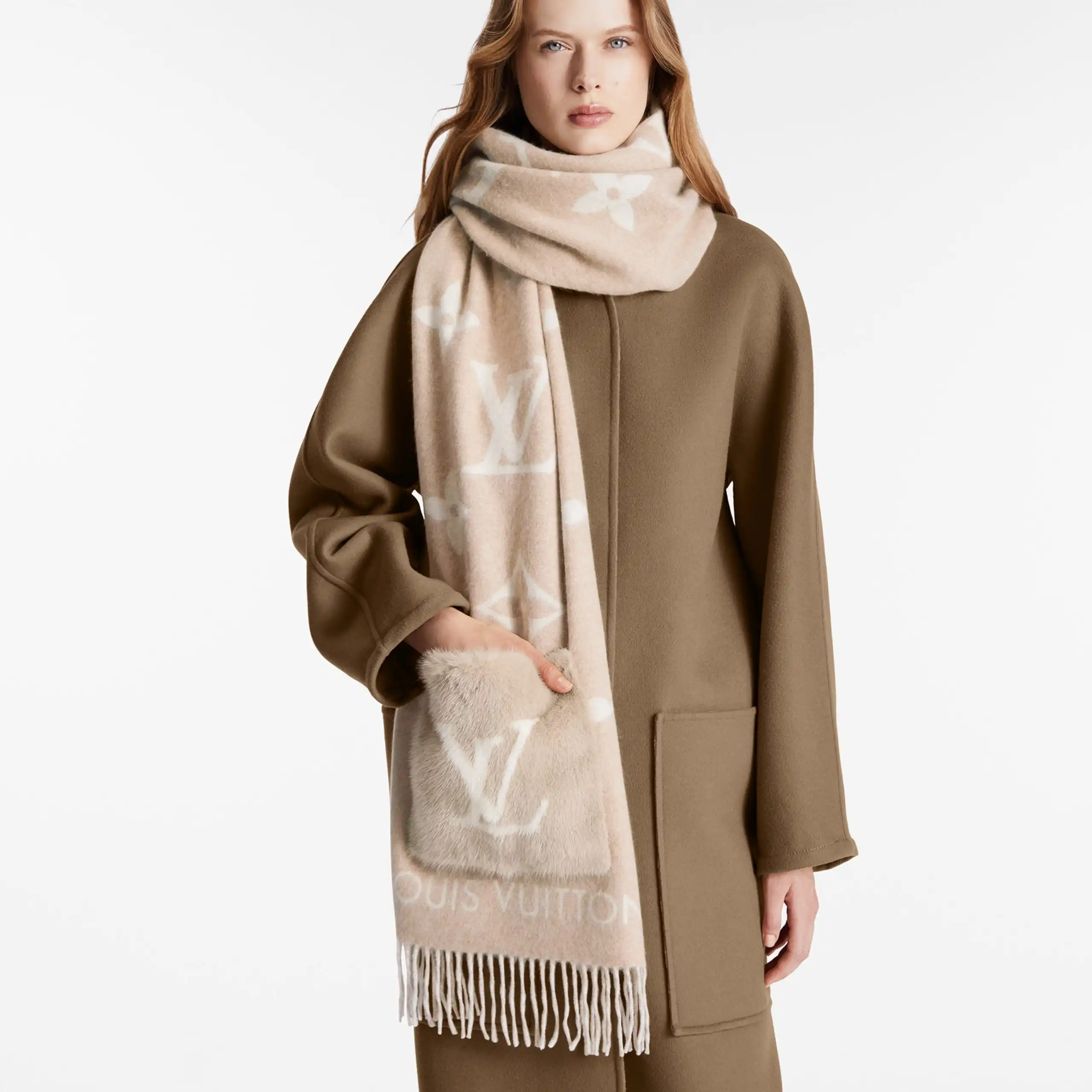 Cheap Louis Vuitton M74354 Cold Reykjavik Beige Scarf