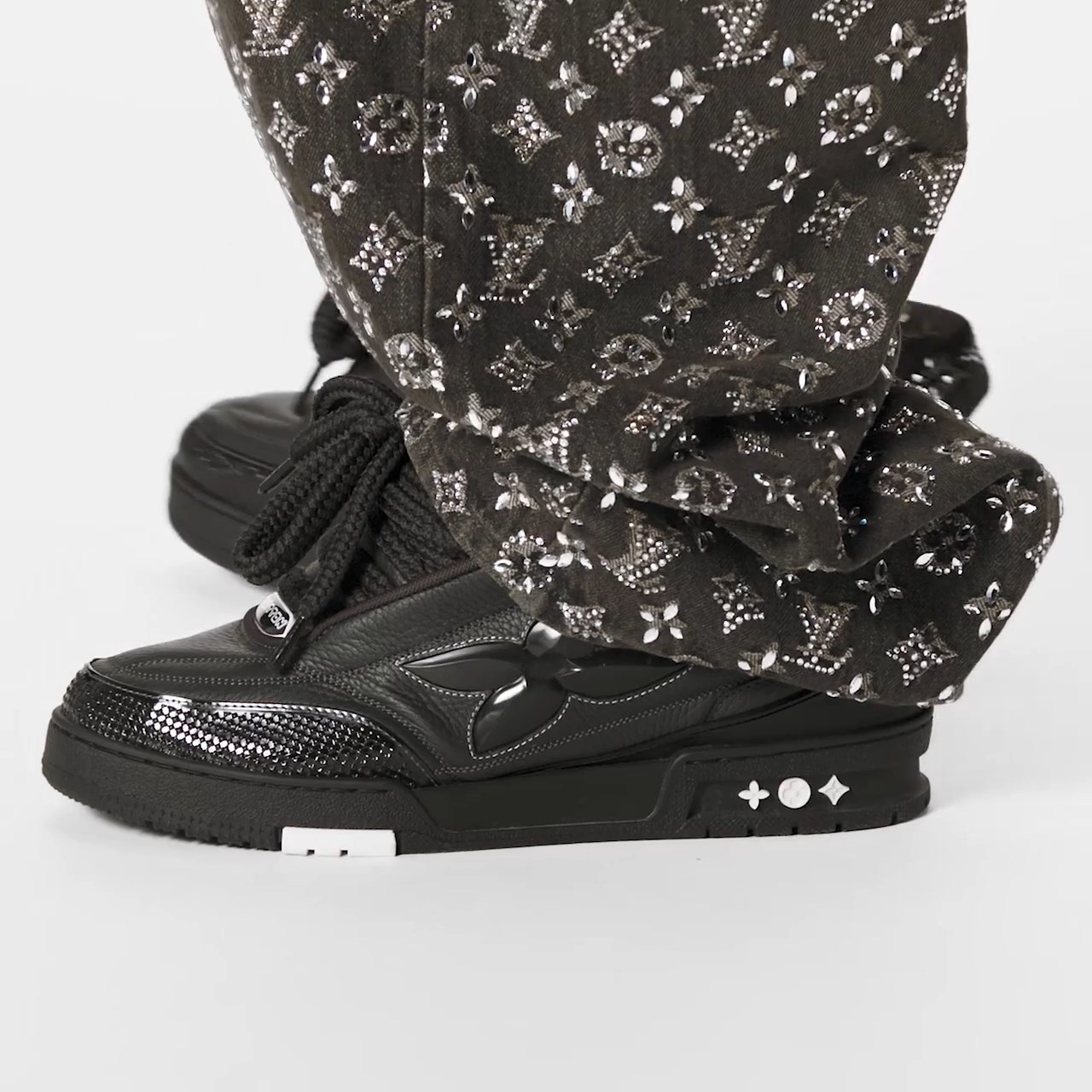 Lvlenka Louis Vuitton LV Skate Sneaker Black 1ABZ5J