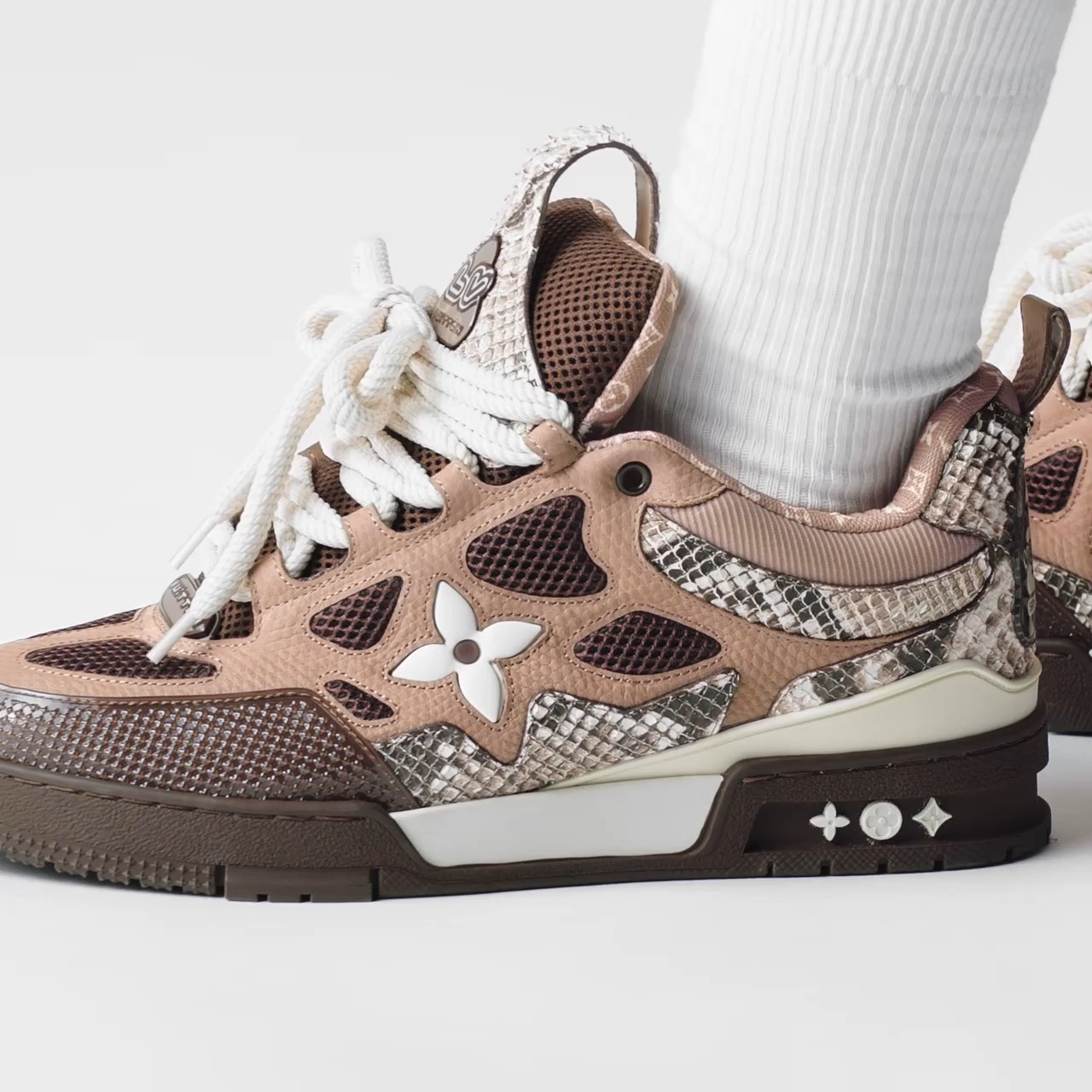 Lvlenka Louis Vuitton LV Skate Sneaker Since 54 Monogram Flowers Brown 1ABMG1