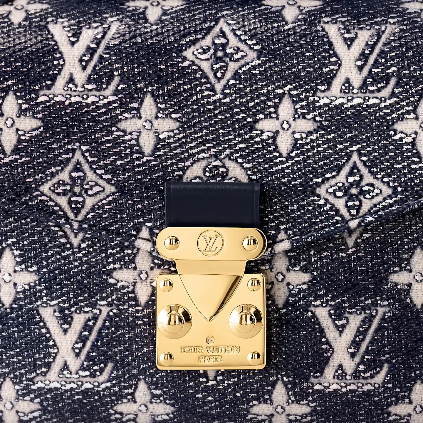 Affordable Louis Vuitton M22834 Pochette Métis East West