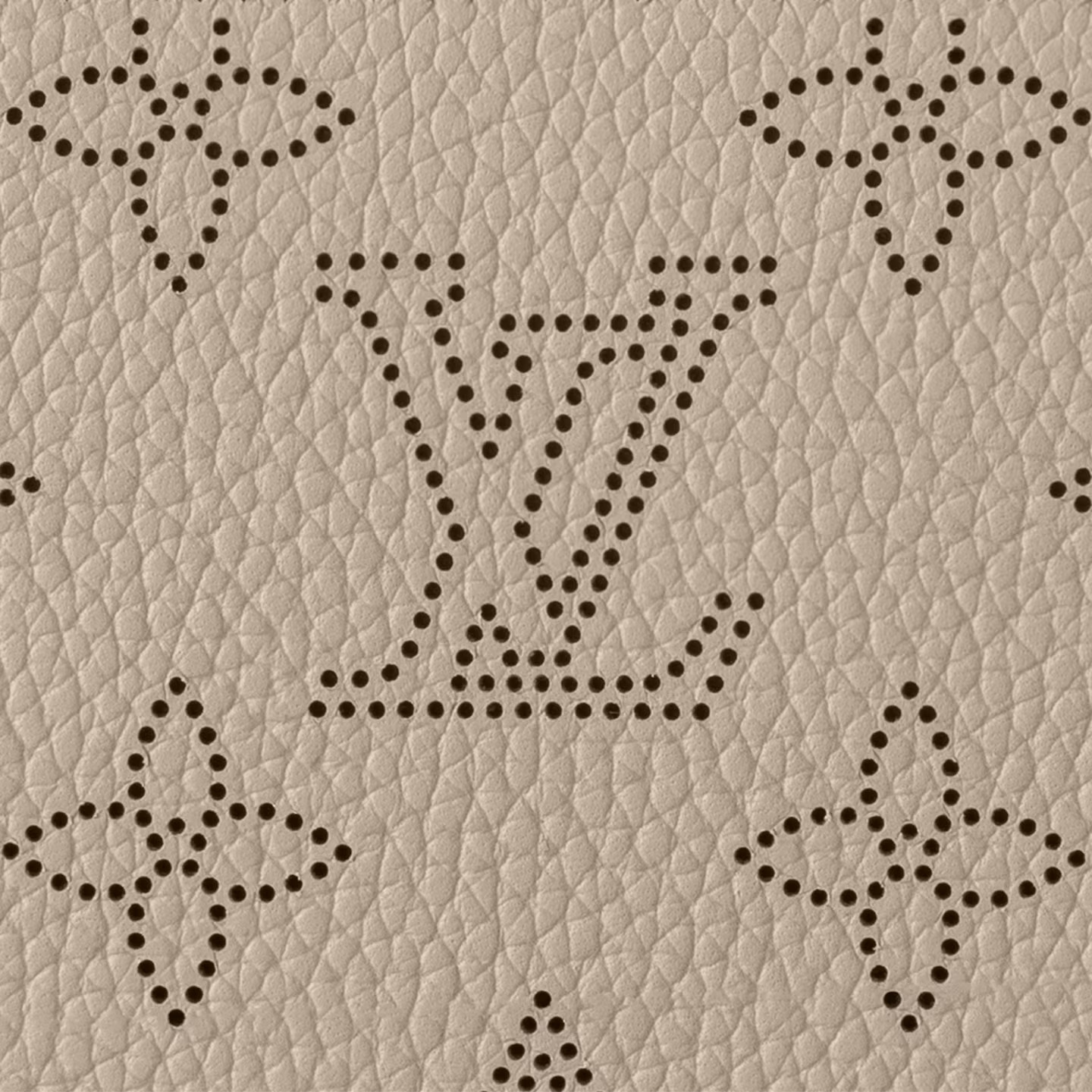 Louis Vuitton Galet M69821 Zippy Wallet