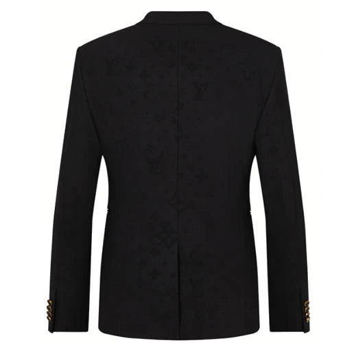 1A8WKA Cut the coat