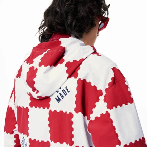 1A9GPP Windproof jacket with streamers
