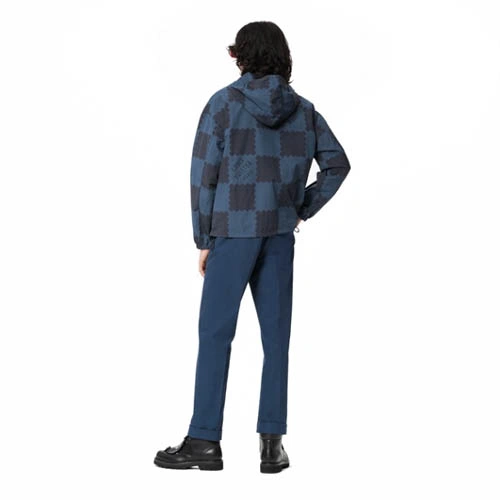 1A9GVM Windproof jacket with streamers