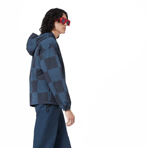 1A9GVM Windproof jacket with streamers