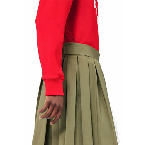 1A9T9J A pleated skirt