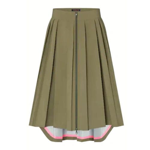 1A9T9J A pleated skirt