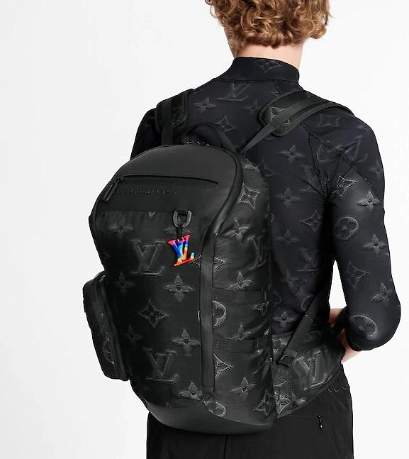 2054 MOUNTAIN BACKPACK M45603