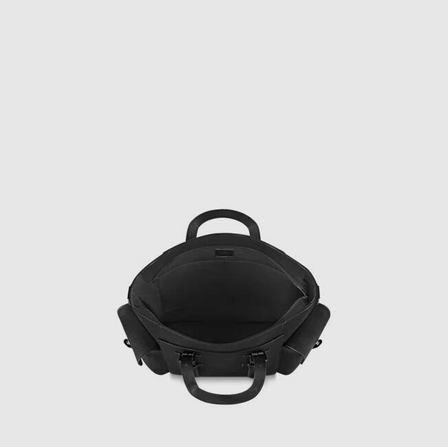 CHRISTOPHER TOTE M58479