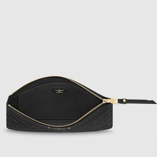 DAILY POUCH M62937