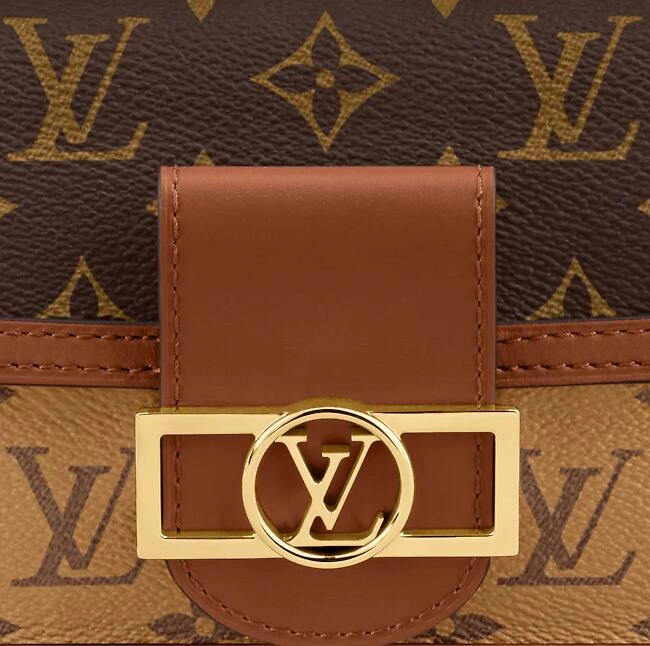 DAUPHINE CHAIN WALLET M68746