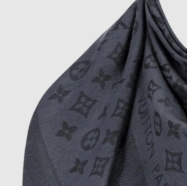DUO XS MONOGRAM SHAWL M76695