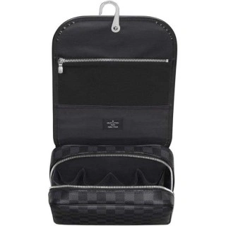 Hanging Toiletry Kit N41419