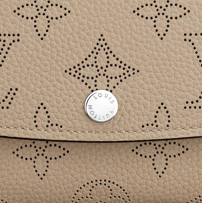 IRIS WALLET M60144
