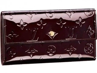 International M91998 Wine Red