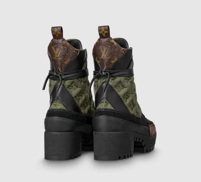 LAUREATE PLATFORM DESERT BOOT 1A95UD