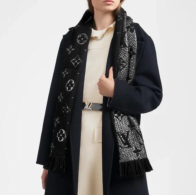 LOGOMANIA SHINE SCARF M75833