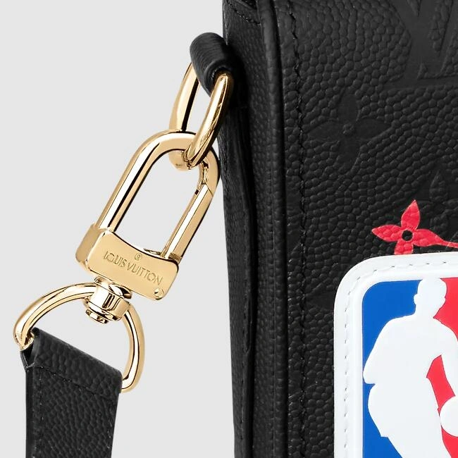 LVXNBA STUDIO MESSENGER M58498