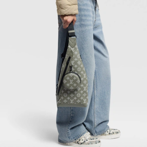 M12486 Duo Slingbag