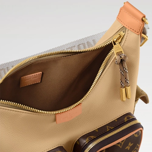 M12697 Hobo Cargo