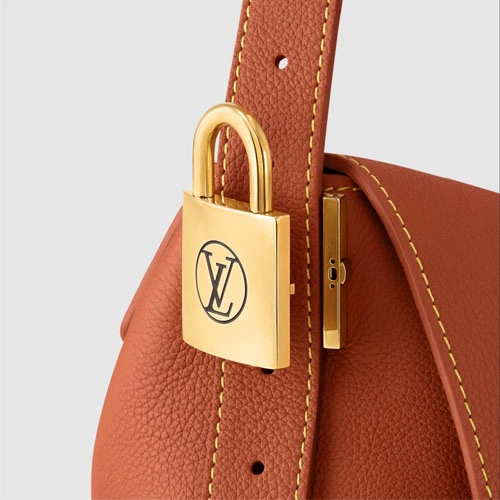 M13151 Low Key Messenger Brown