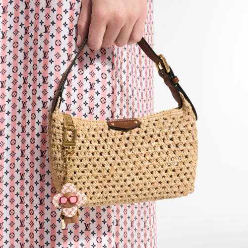 M14304 Hills Pochette