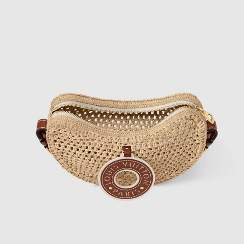 M24811 Croissant MM Natural Tan