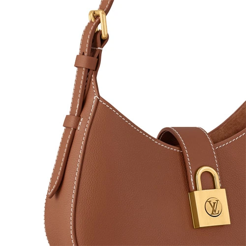 M24885 Low Key Shoulder Bag Brown
