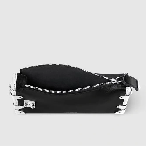 M25445 Slim Trunk Black